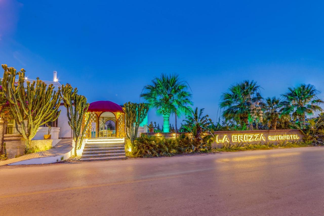 La Brezza Suite & Hotel アキアーラ エクステリア 写真